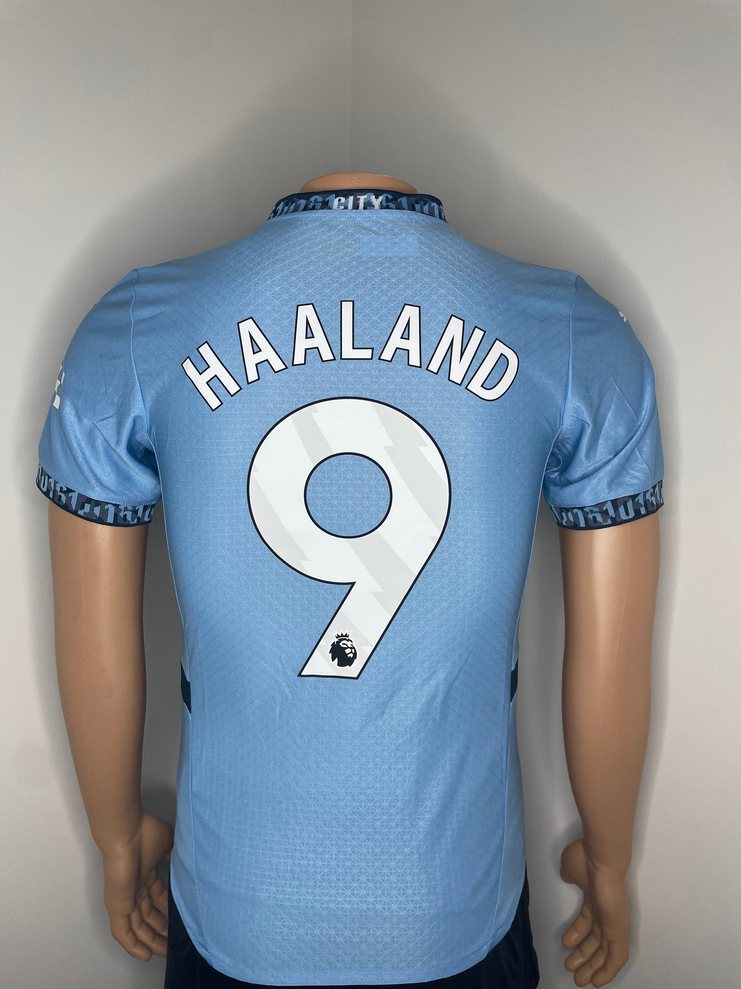 Haaland #9 Manchester City 2025 Short Sleeve Jersey